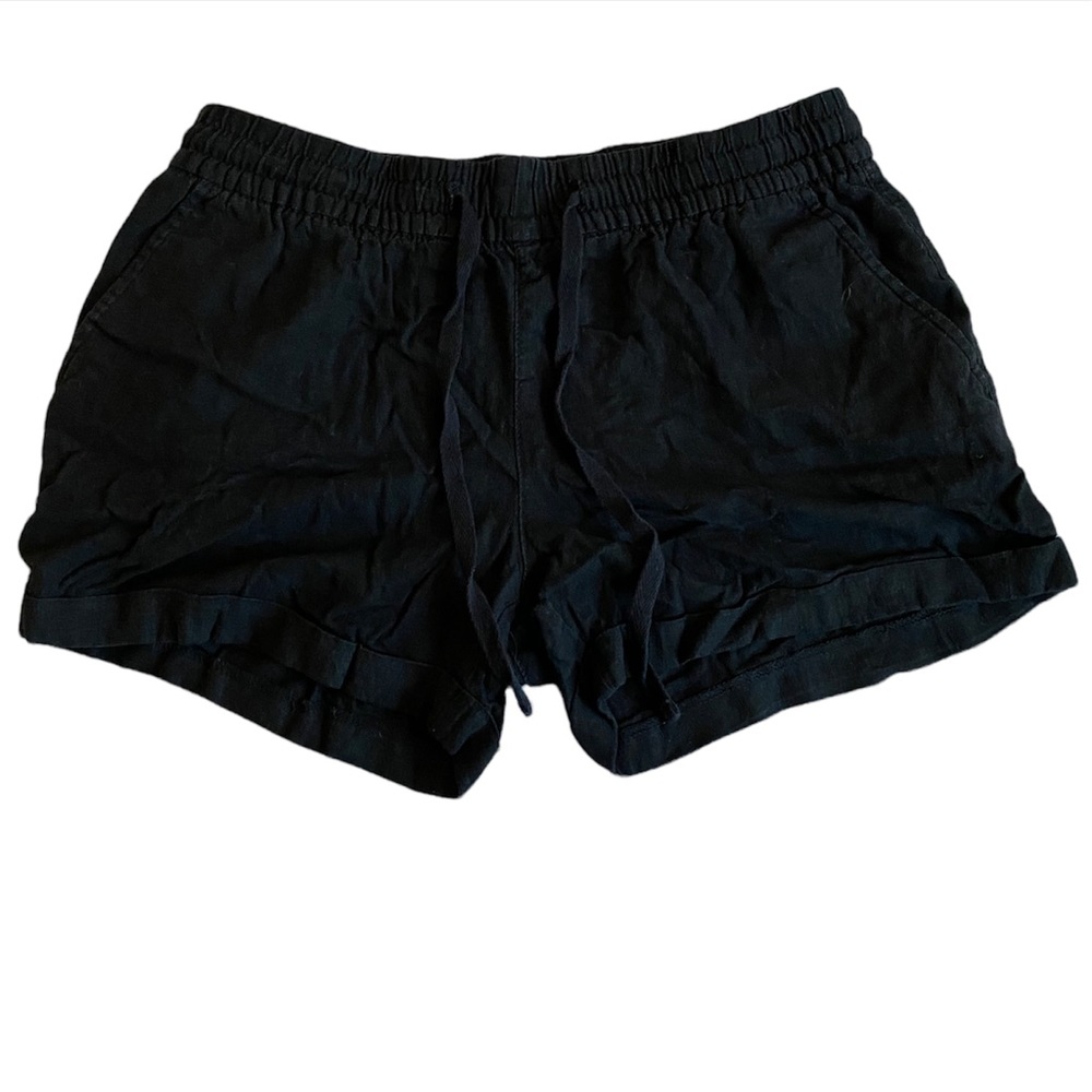 Black linen shorts